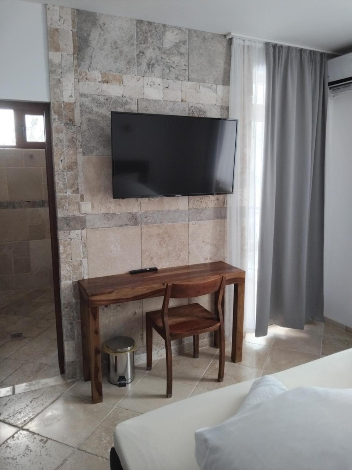 D Villa Mineralni Bani Esterno foto